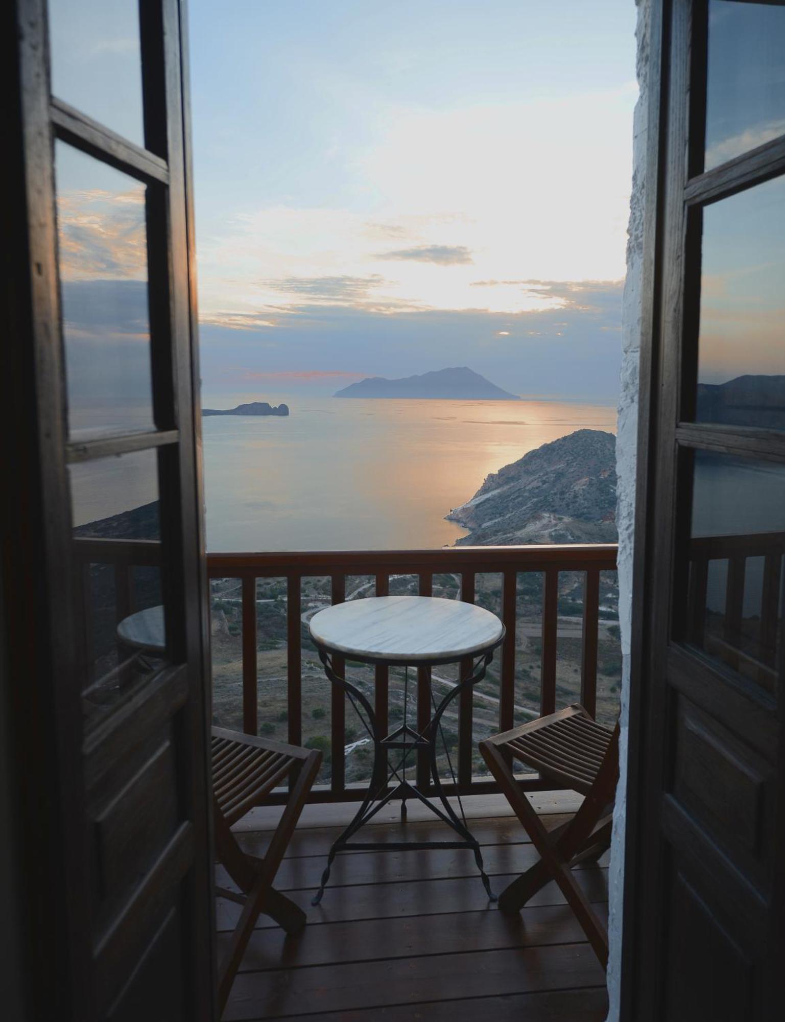 Castrum Traditional Sunset Suites Pláka Mílu Kültér fotó