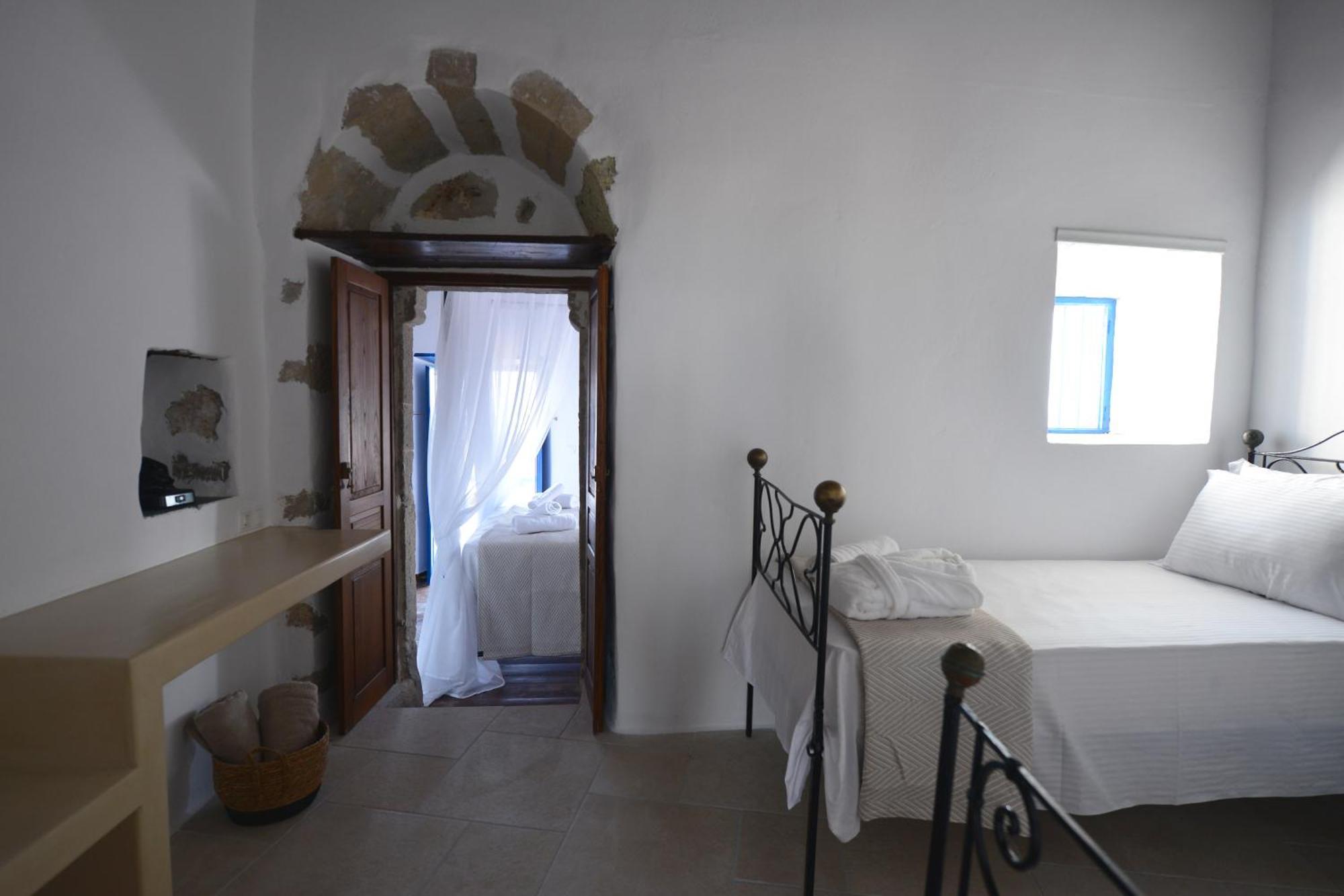 Castrum Traditional Sunset Suites Pláka Mílu Kültér fotó